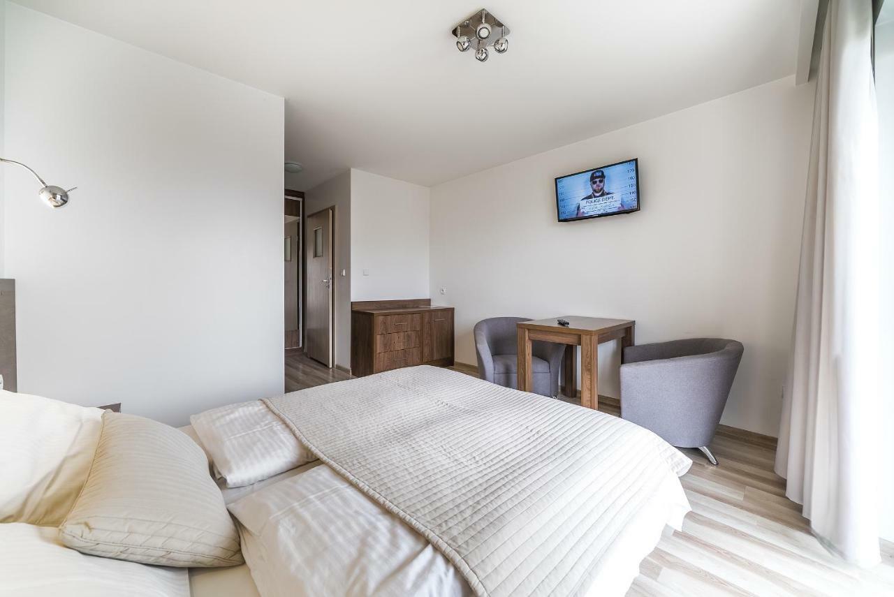 Apartamenty I Pokoje Goscinne Relax Jastarnia Esterno foto