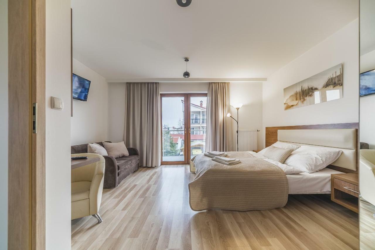 Apartamenty I Pokoje Goscinne Relax Jastarnia Esterno foto