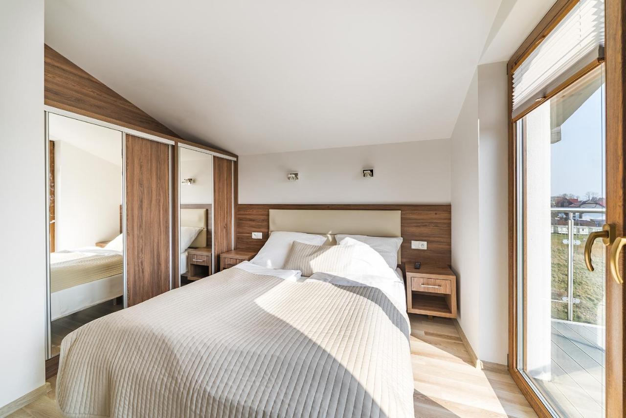 Apartamenty I Pokoje Goscinne Relax Jastarnia Esterno foto